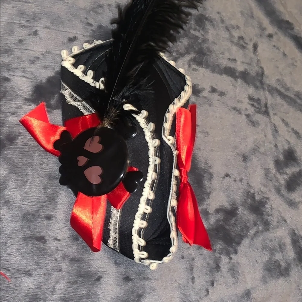 Leg Avenue Mini Skull & Feathered Pirate Hat